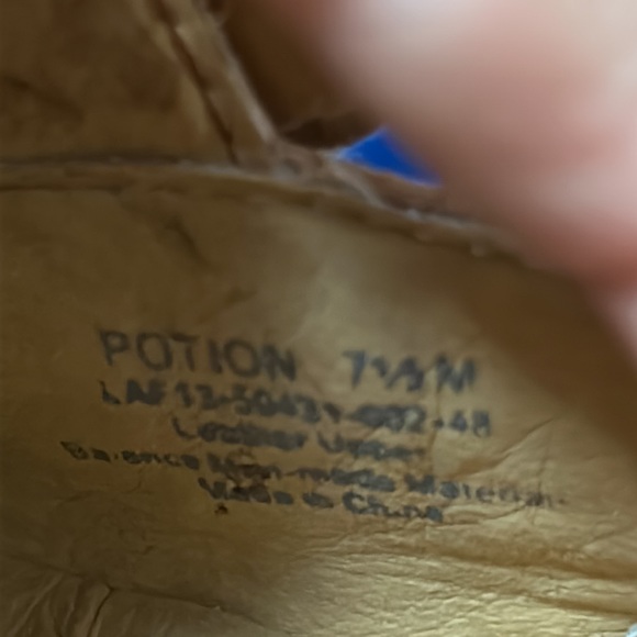 Latigo distressed Potion Anthropologie leather strapped bootie size 7.5 - Picture 10 of 11